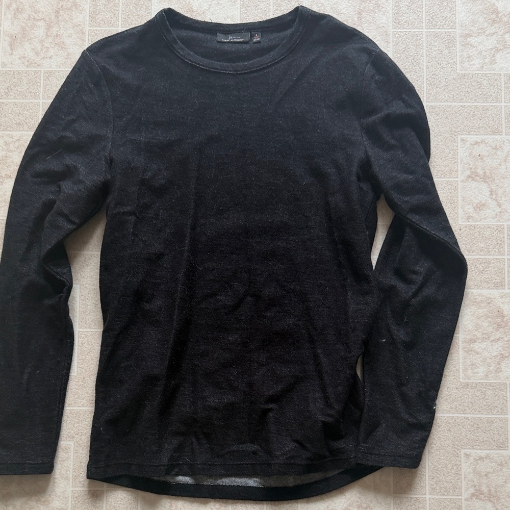 Marc Anthony Men's Dark Long Sleeve Tee